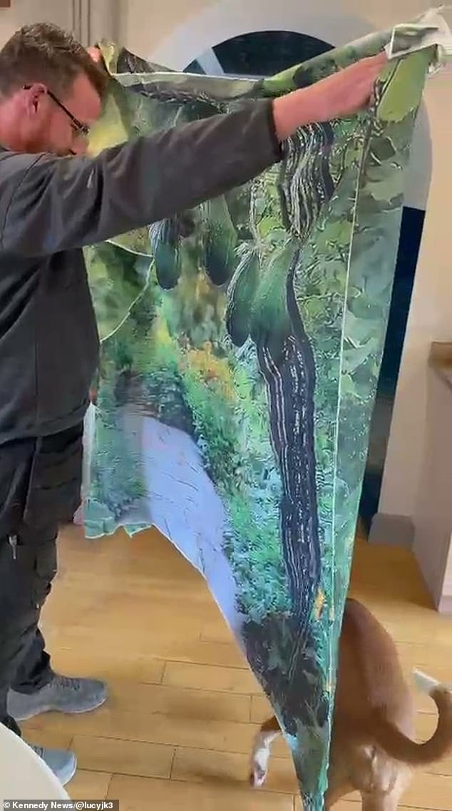 William, a kitchen makeover business owner, had already purchased flowers to put around the arch and has vowed to double check the listing when he next orders online