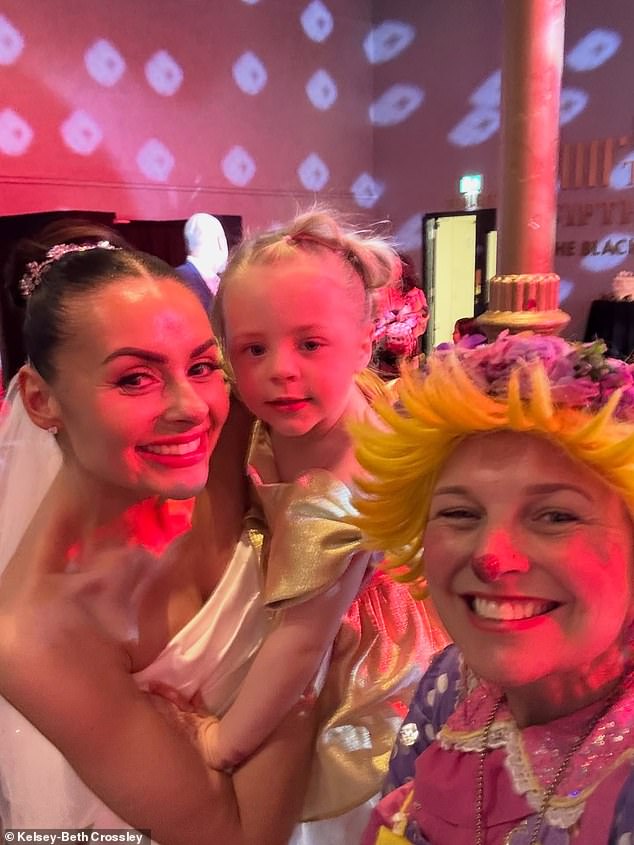 The couple's daughter and other children were treated to a performance by Louby Lou Clown