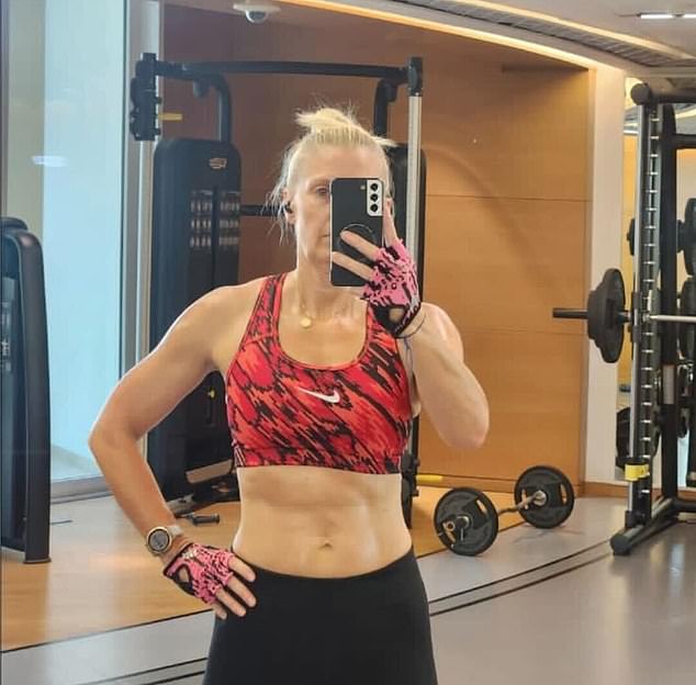 D'Arcy keeping track of her progress.