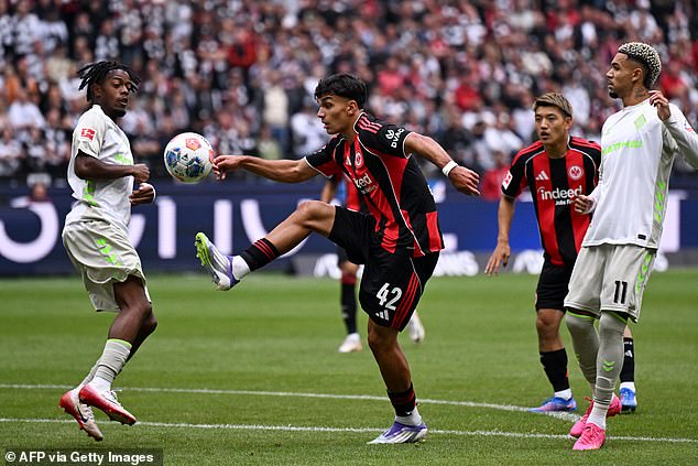Earlier this season, Can Uzun (centre) scored in five consecutive matches for Eintracht Frankfurt – a rare feat for a teenager