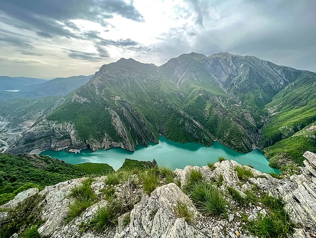 Located between northwestern Greece and southern Albania, Maja e Murganes offers sweeping views of the surrounding area