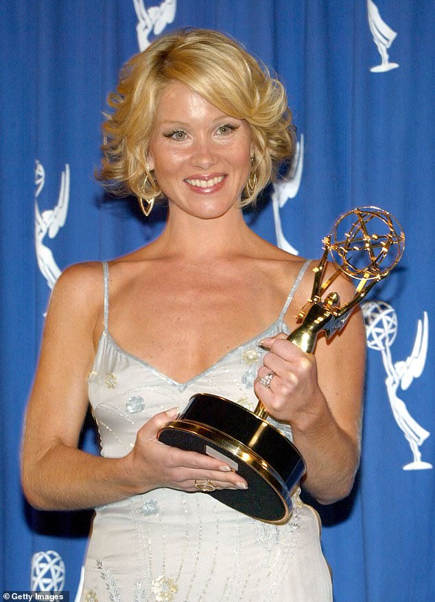 Applegate won an Emmy award for her guest apperance as Jennifer Aniston's sister on Friends