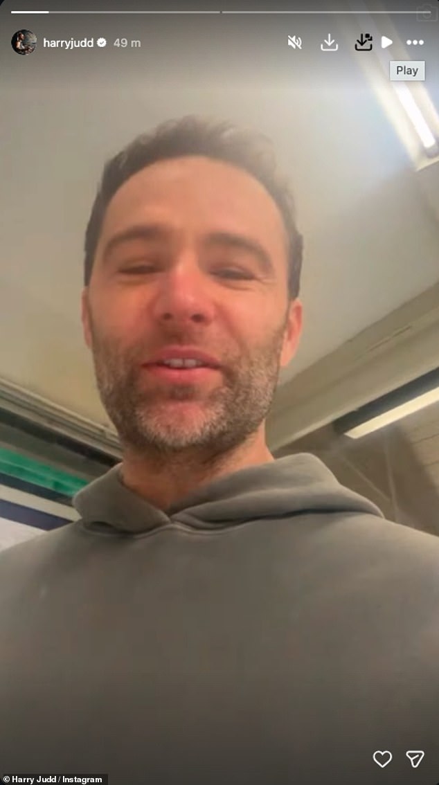 But things didn't get of to the best start as he took to Instagram this morning to say: 'Really great start to the marathon day, I was about four stops into my journey to Greenwich and realised I had forgotten my bib number'