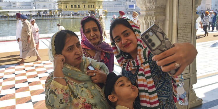 A global lens on kitchen table bills