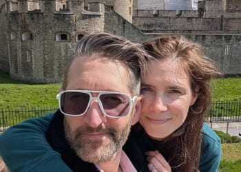 Tour: Amanda Knox with husband Christopher Robinson