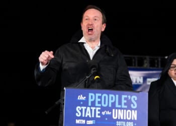 Chris Murphy Doubles Down on Defending Iranian Propaganda – HotAir