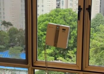 Taking to TikTok earlier this year, Singaporean influencer Cherie demonstrated her using a handy 'winbot' from company ECOVACS - which she uses to clean her windows without tiring her arms out