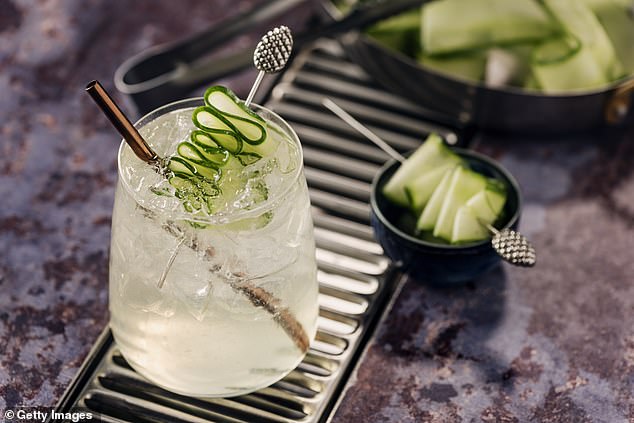 They also make a great garnish for a gin and tonic or mocktail