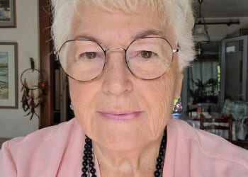 Marie-Therese Ross-Mahé, 85, has claimed that she and her fellow inmates were 'treated like dogs' in ICE custody