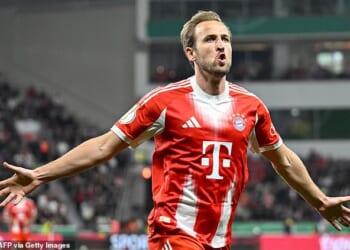 Harry Kane scored as Bayern munich beat Bayer Leverkusen 2-0 to reach the DFB-Pokal final