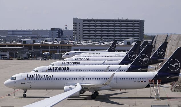 Hundreds of thousands of flights could be axed in 'existential crisis' for airlines as jet fuel shortage caused by Iran war bites, expert says