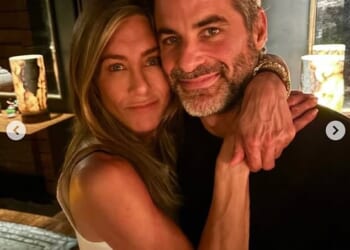 Jennifer Aniston and her boyfriend Jim Curtis continued to prove they are going the distance with a cute new selfie