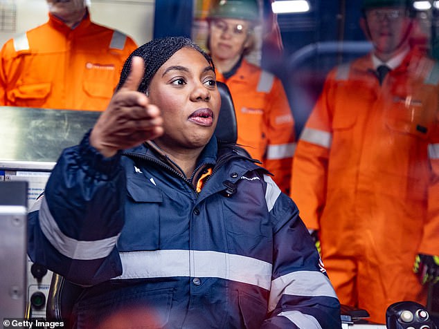 Kemi Badenoch speaking to workers at an oil rig in Aberdeen