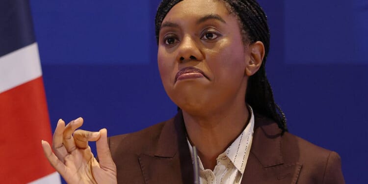 Kemi at the crossroads | Henry Hill