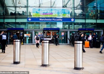 Manchester Piccadilly has announced it is facing severe disruption today