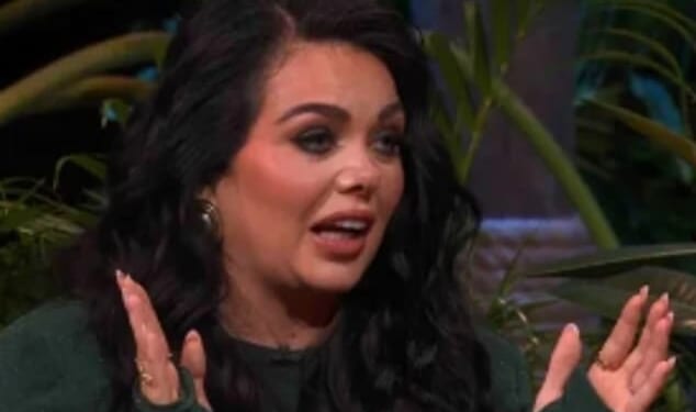 Pregnant Scarlett Moffatt was reportedly left in tears during the disastrous I'm A Celebrity final on Saturday evening