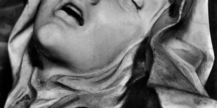 Sexy sisters and holy hotties | Robert Thicknesse