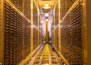Sensitive medical data: The UK Biobank research hub