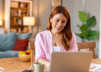 Ten top-paying jobs that offer up to £35k and fit around the school run