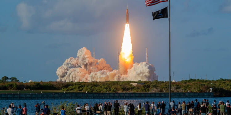 USA Launches Manned Moon Flyby Mission