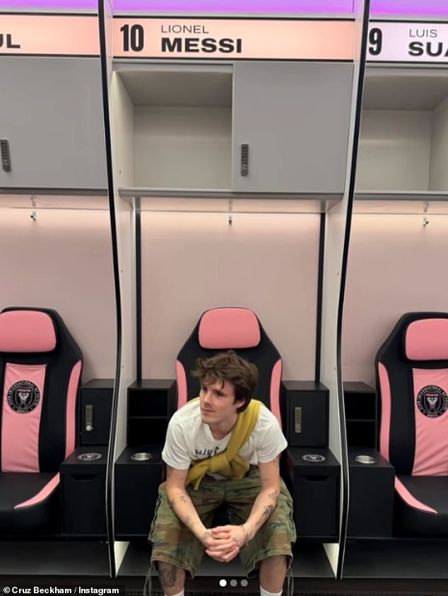 Meanwhile his youngest son Cruz shared a gushing tribute to his dad on the opening