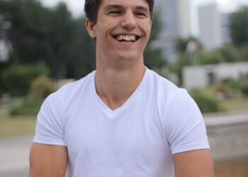 When is the 'right' time to take your wedding ring off? An expert answers the questions everyone is too afraid to ask