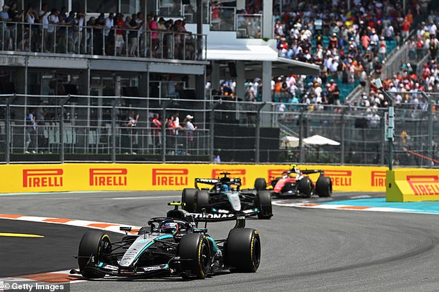 Kimi Antonelli was slow off the line and dropped to sixth place after picking up a penalty
