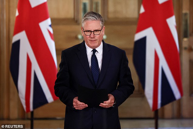 High-ranking Labour figures will try to persuade the PM that it would be in the party's best interests if he agreed a timetable for his departure if the local elections are a disaster