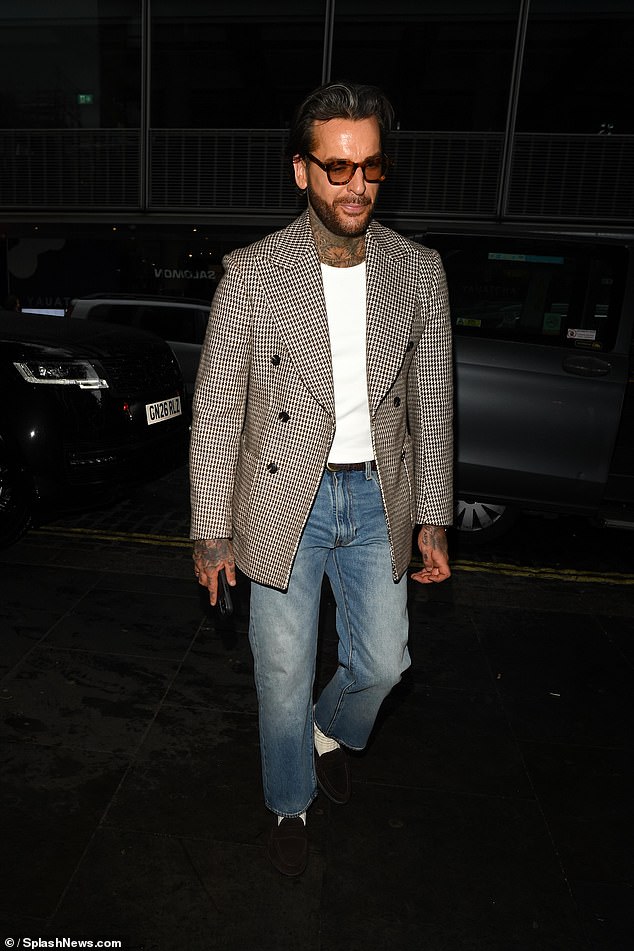 Pete meanwhile looked smart in a checked jacket, white T-shirt and jeans for the raucous night out
