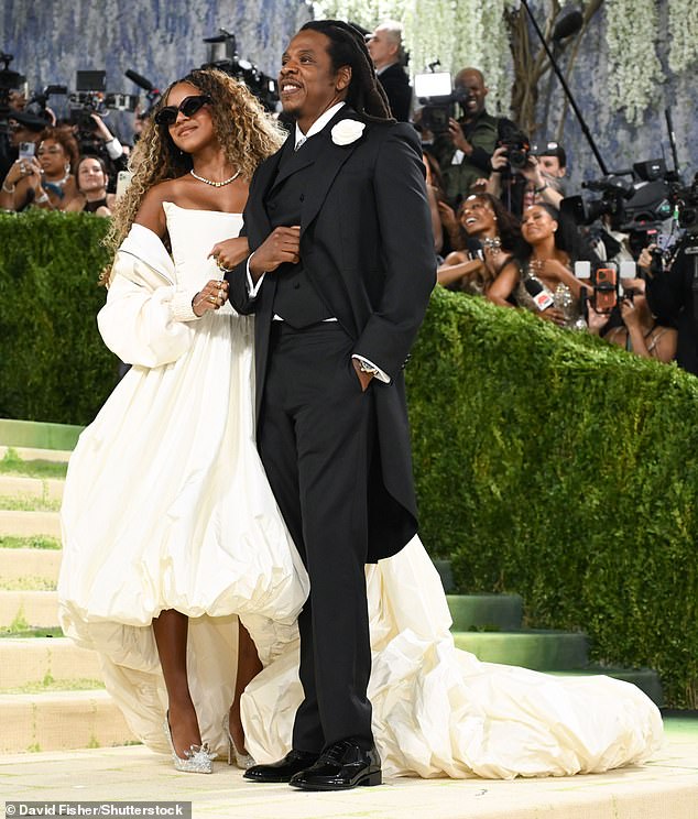 Blue Ivy posed alongside her famous father