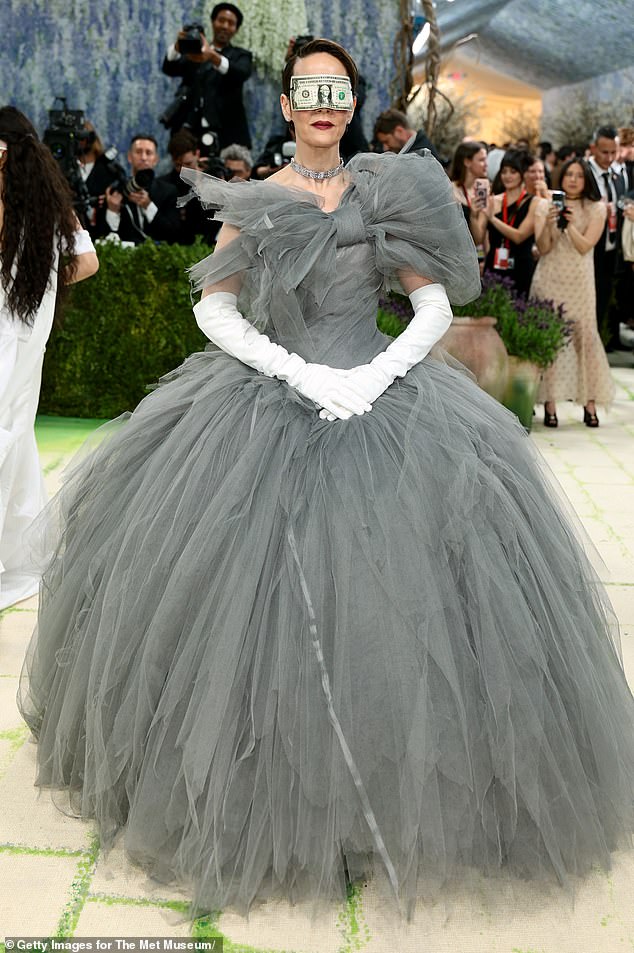 During her time on the red carpet, Paulson revealed that the name of her Met Gala look is 'the one percent,' an apparent jab at the United States's ultra wealthy