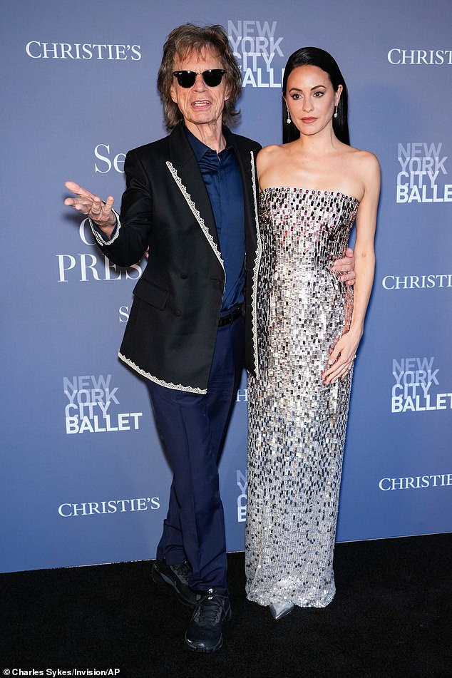 The duo looked as loved-up as ever