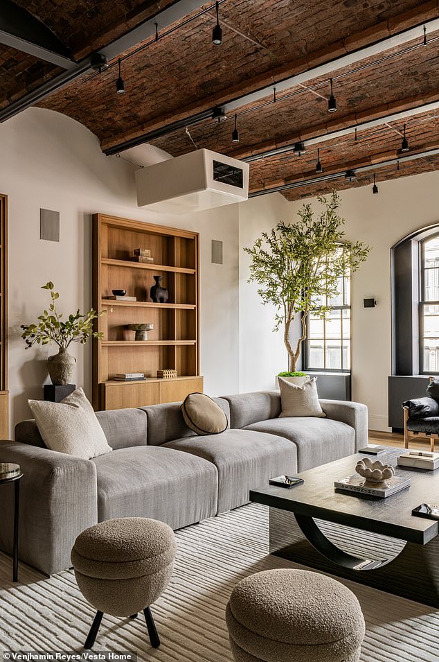 Project manager Bonnie Bruckheimer also said that, 'It's not often you walk into an empty apartment and are completely enamored by its beauty'