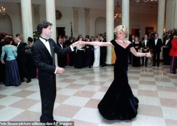 Amanda Platell remembers how dazzling Princess Diana was in 1985 as she danced with John Travolta during a state visit to the US, wearing an off-the-shoulder gown and a pearl choker