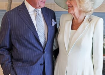 The King and Queen posted a farewell message at the close of their State Visit to the US, sharing an image of them together at Blair House, where they stayed during the trip