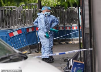 Forensic investigators have been carrying out probes at a former synagogue on Nelson Street in Whitechapel, east London