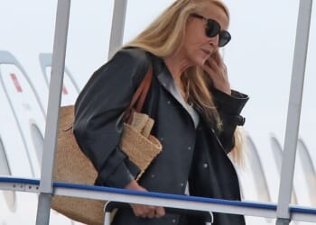 Hollywood star Jerry Hall has touched down in Scotland ahead of Celebrity Traitors filming after the star-studded line-up was revealed