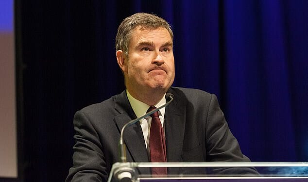 Labour hand 'Tory wet' Gauke, who quit in Boris Brexit wars, a knightood to Conservative fury as Starmer continues to stuff the Lords