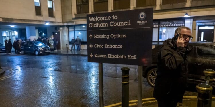 Oldham, new problems | Michael Murphy