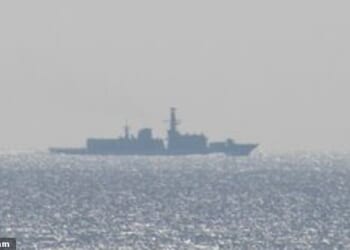 Putin navy ship sails 30 miles off UK coast - close to offshore wind farm that powers more than 400,000 British homes