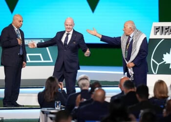 FIFA president Gianni Infantino failed in an effort to get the football chiefs of Israel and Palestine at the governing body's Congress