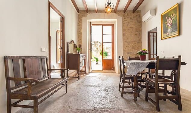This is the glass panelled door that Jake Hall fell through moments before his death in a Majorcan villa