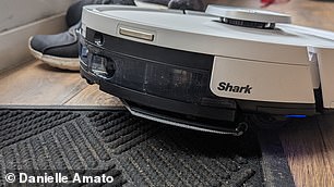 The robot lifts its mopping pads duirng a clean to keep carpets and mats dry