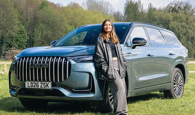 Chinese newcomer and sales sensation Jaecoo has brought out its latest SUV - 8 SHS-P which comes as a six-seater or seven-seater. Freda Lewis-Stempel test drove it on launch last week