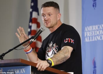 Tommy Robinson 'secretly booked by Oxford Union to speak at debate on Islam - but activist's involvement is kept under wraps due to fear of backlash'