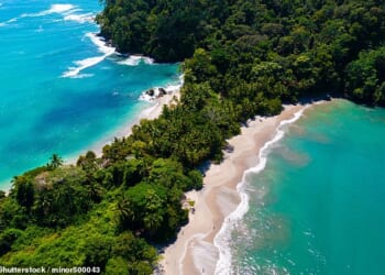 Costa Rica's Manuel Antonio National Park has four spectacular beaches that have banned the use of sunscreen in order to protect wildlife and marine life ¿ but it can leave tourists at risk of serious sunburn